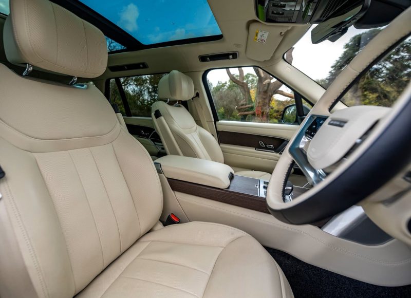 Range Rover Autobiography Internal View Range Rover Autobiography Internal View