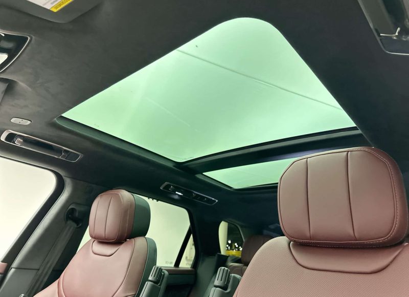 Range Rover Autobiography  2025 Model Interior View Range Rover Autobiography 2025 Model Interior View