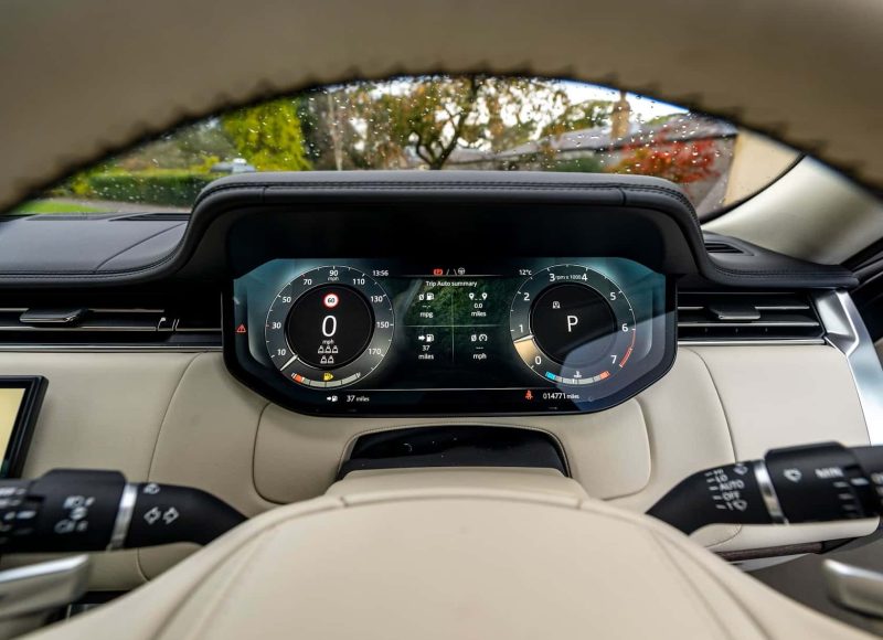 Range Rover Autobiography Internal View Range Rover Autobiography Internal View